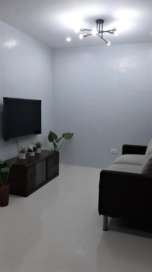 Casa Erelle -1 Bedroom Guest House W/ Modern Kubo 安蒂波洛 外观 照片